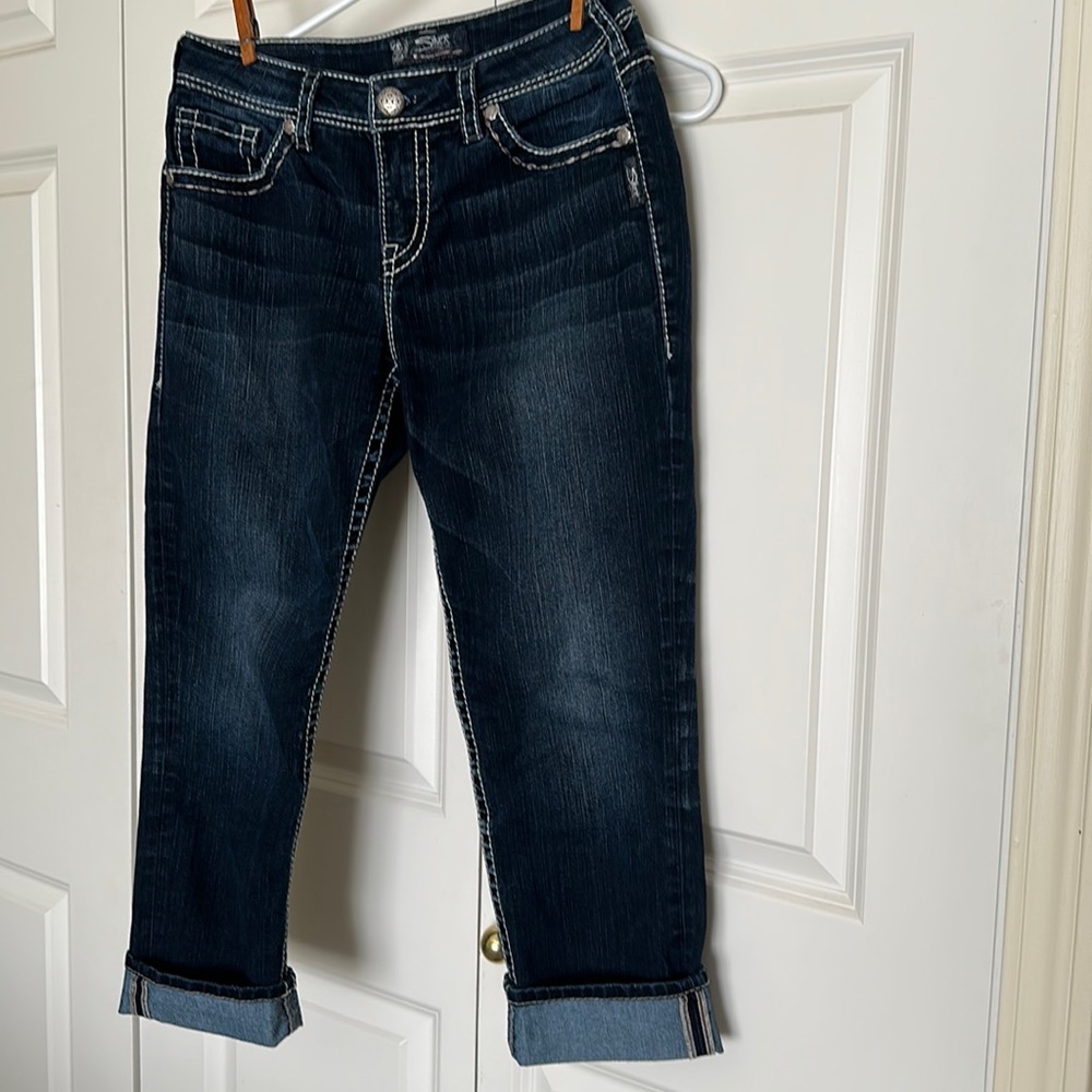Silver Suki 3/4 length jeans. Size 29